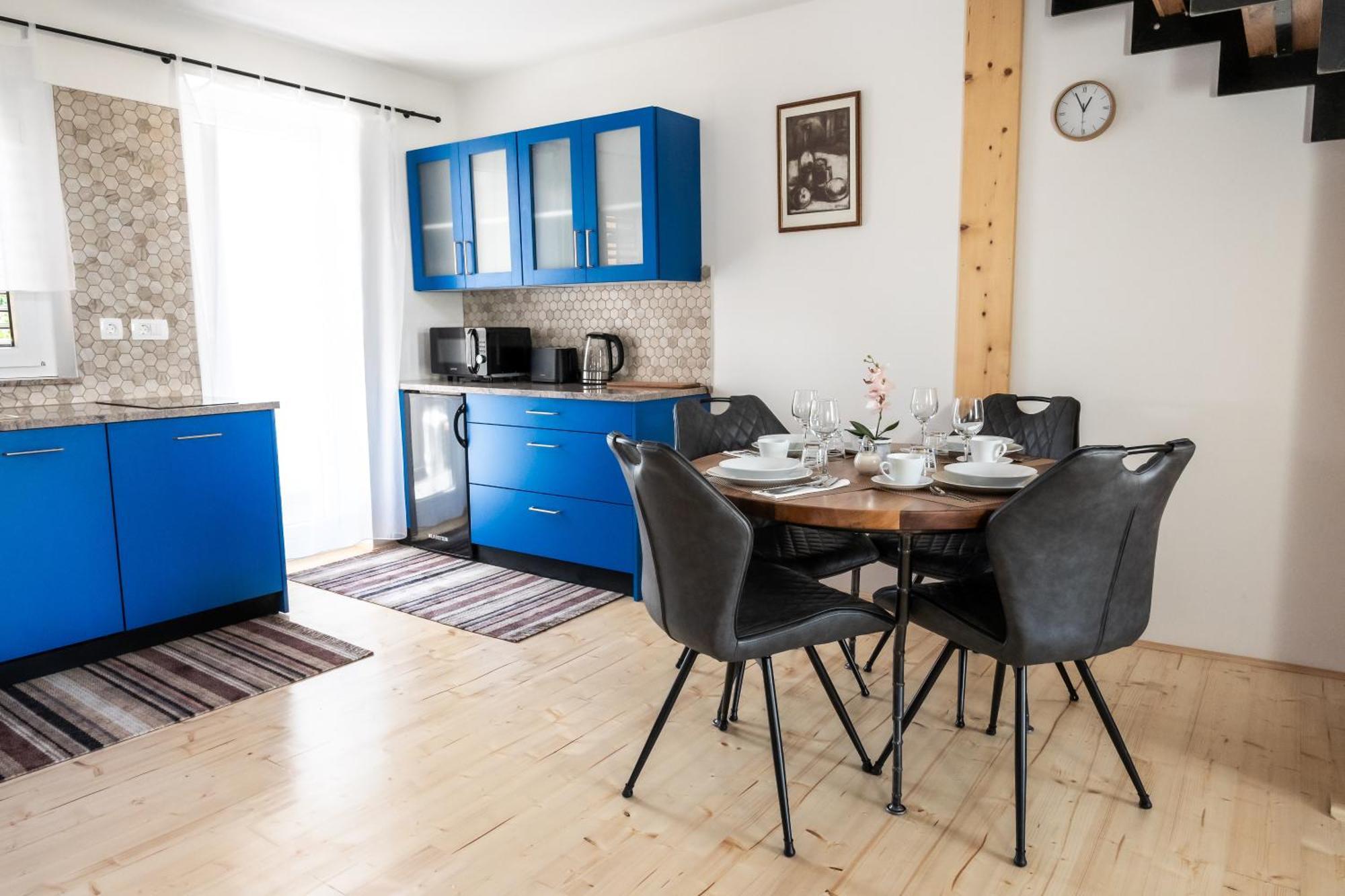 Island Apartments Izola Eksteriør bilde